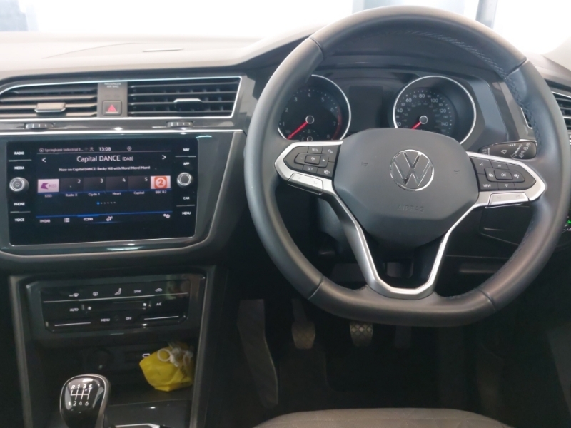 Volkswagen Tiguan Active Blue #5