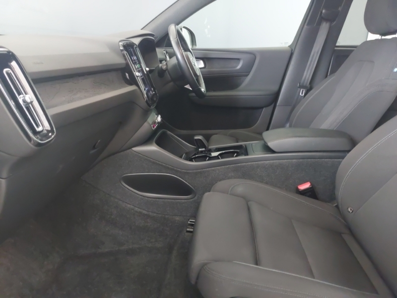 Volvo XC40 170Kw Recharge Plus 69Kwh Black #5