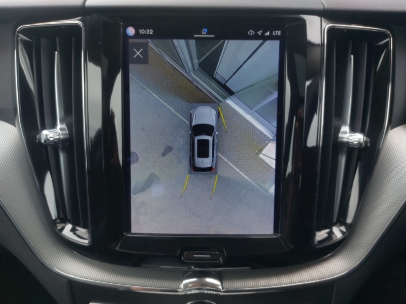 Volvo XC60 T6 Awd Plus Dark Black #9