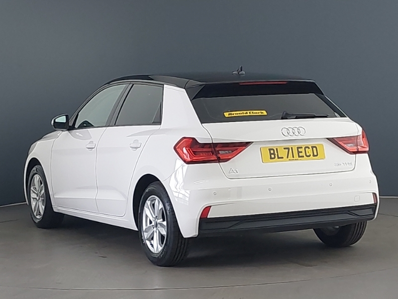 Audi A1 25 Tfsi Technik White #2