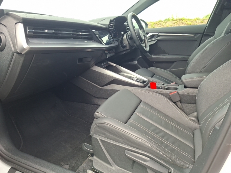 Audi A3 30 Tfsi S Line S Tronic White #5