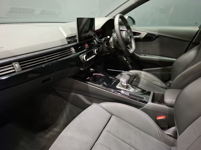Audi A4 40 Tfsi 204 Black Edition S Tronic Black #5