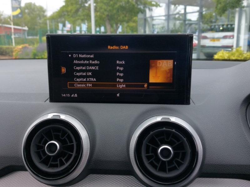 Audi Q2 1L Tfsi Sport Red #11
