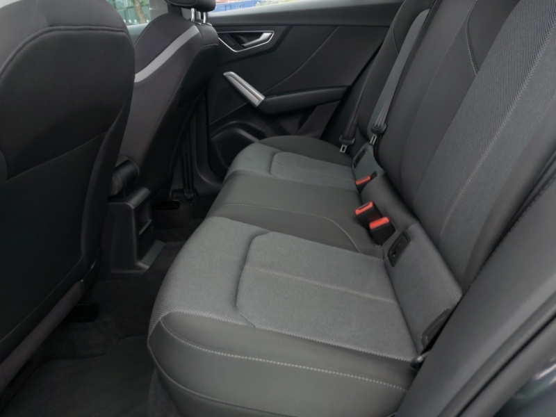 Audi Q2 35 Tfsi Sport S Tronic Grey #6