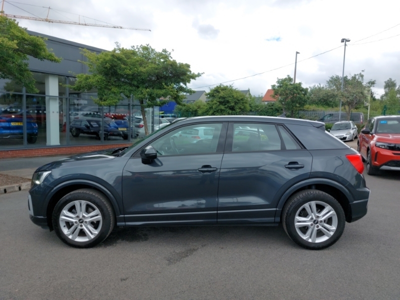 Audi Q2 35 Tfsi Sport S Tronic Grey #4