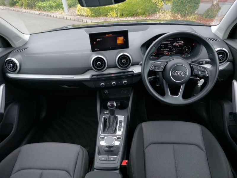 Audi Q2 35 Tfsi Sport S Tronic Grey #3