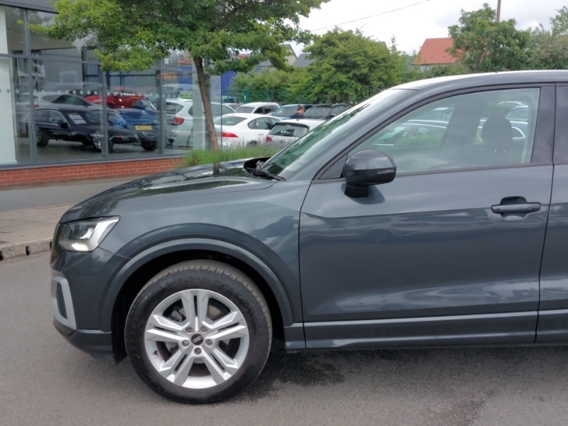 Audi Q2 1L Tfsi Sport Red #19