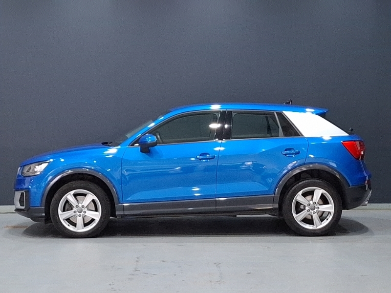 Audi Q2 35 Tdi Quattro Sport S Tronic Blue #4