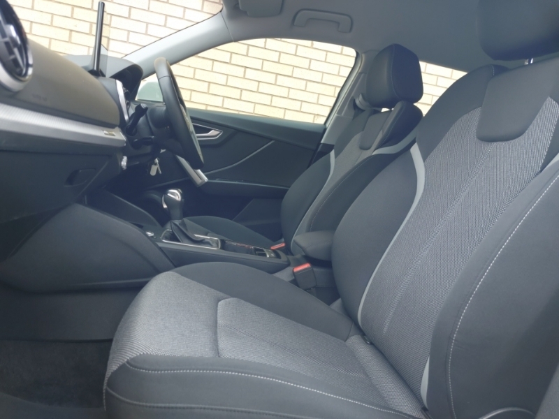 Audi Q2 35 Tfsi S Line S Tronic White #5