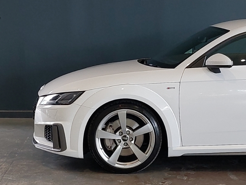 Audi TT 45 Tfsi Quattro Black Edition S Tronic Black #17