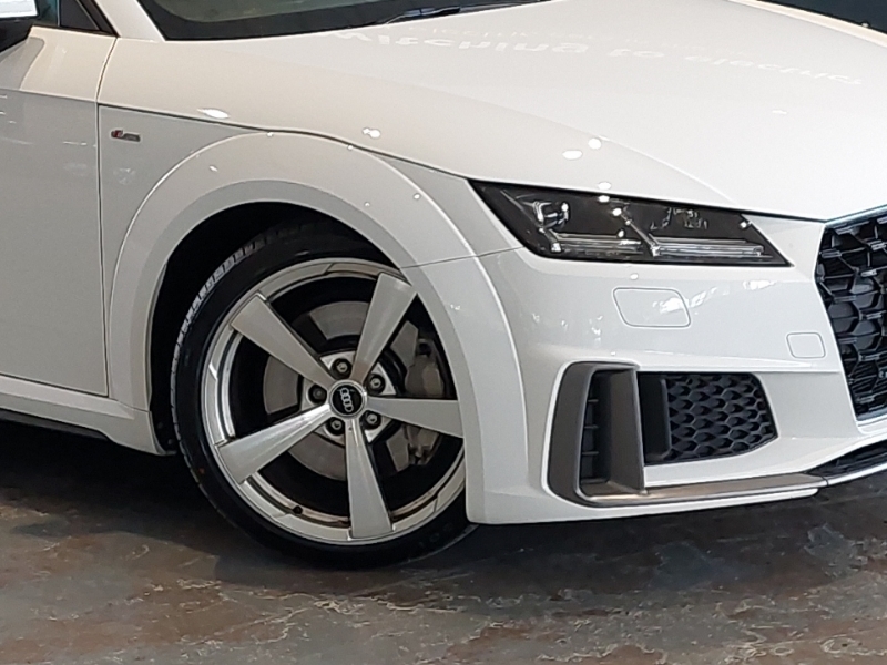 Audi TT 45 Tfsi Quattro Black Edition S Tronic Black #18