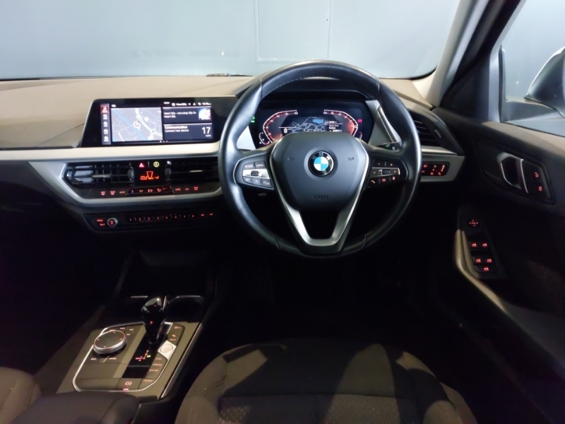 BMW 1 Series 118I 136 Se Step Live Cockpit Pro White #6