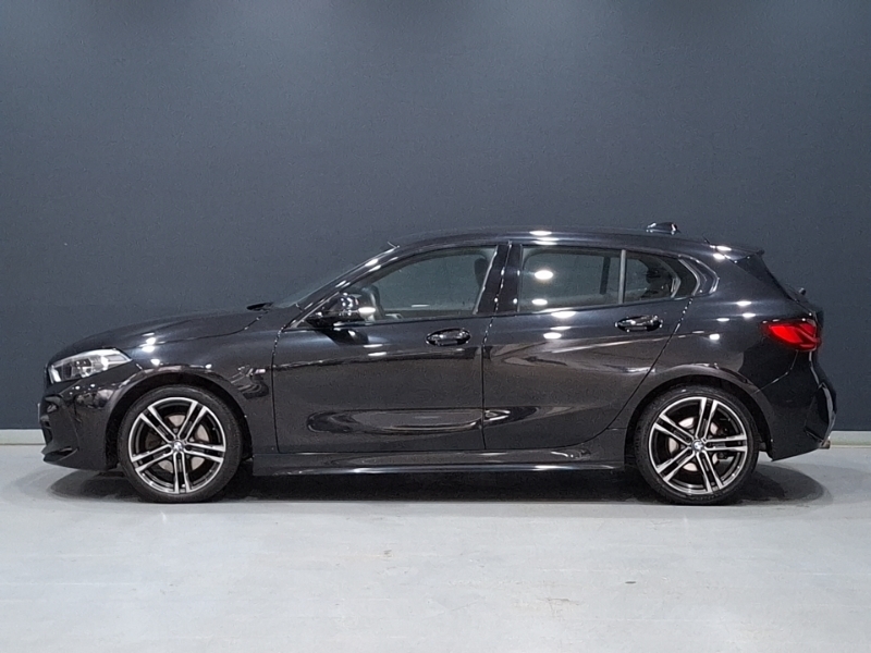 BMW 1 Series 118I M Sport Black #4