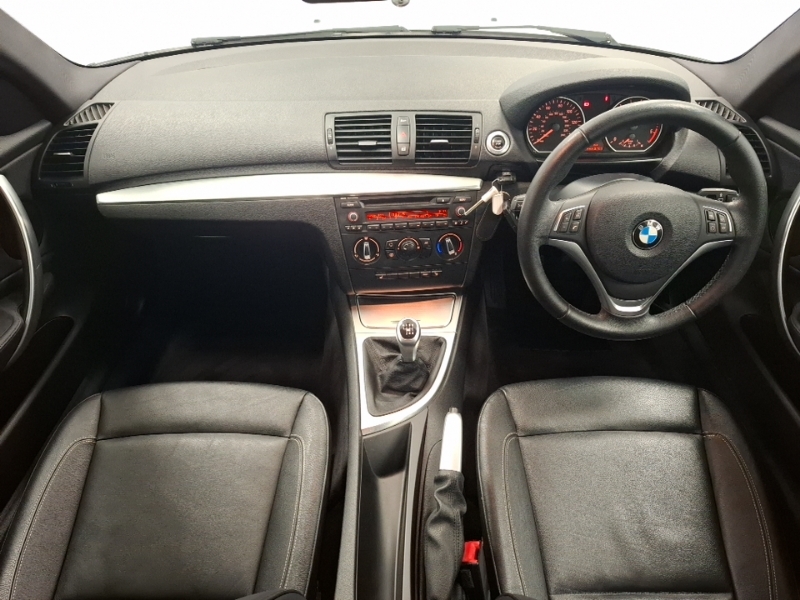 BMW 1 Series 2.0 118D Exclusive White #3