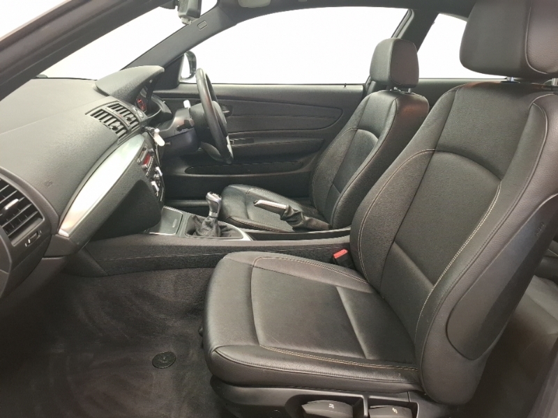 BMW 1 Series 2.0 118D Exclusive White #5
