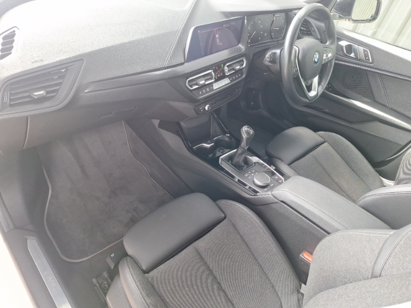 BMW 2 Series 218I Sport White #5