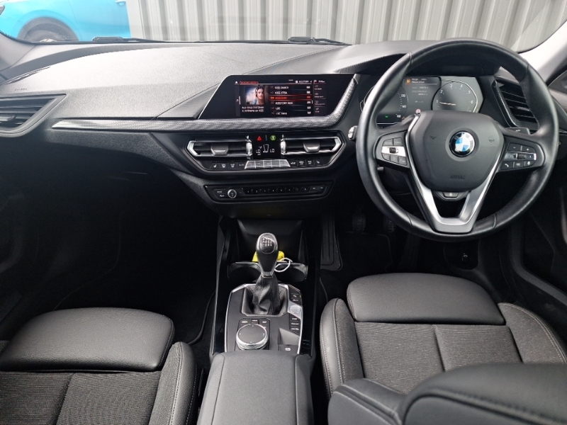 BMW 2 Series 218I Sport White #3