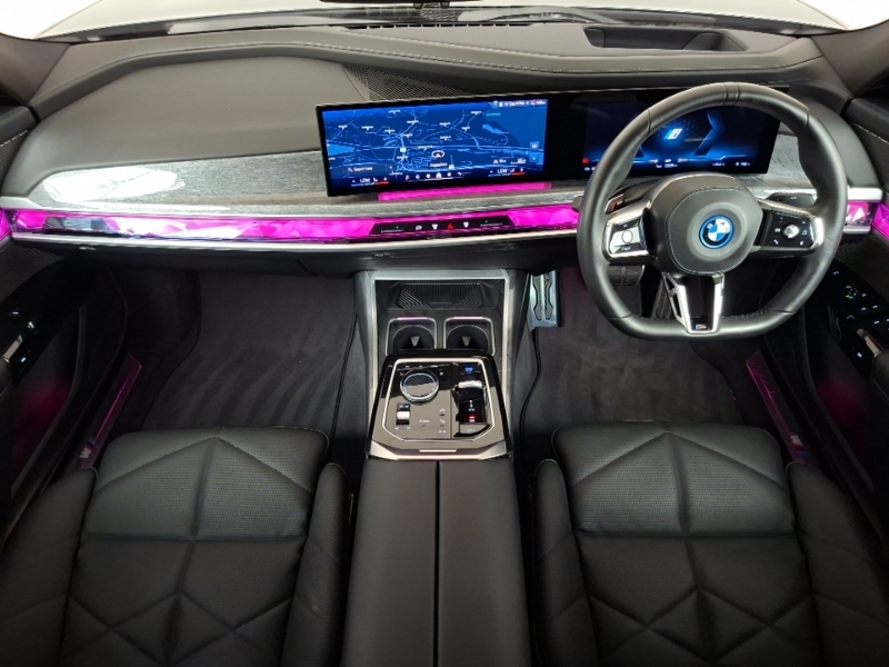 BMW i7 400Kw Xdrive60 M Sport 105.7Kwh Black #3