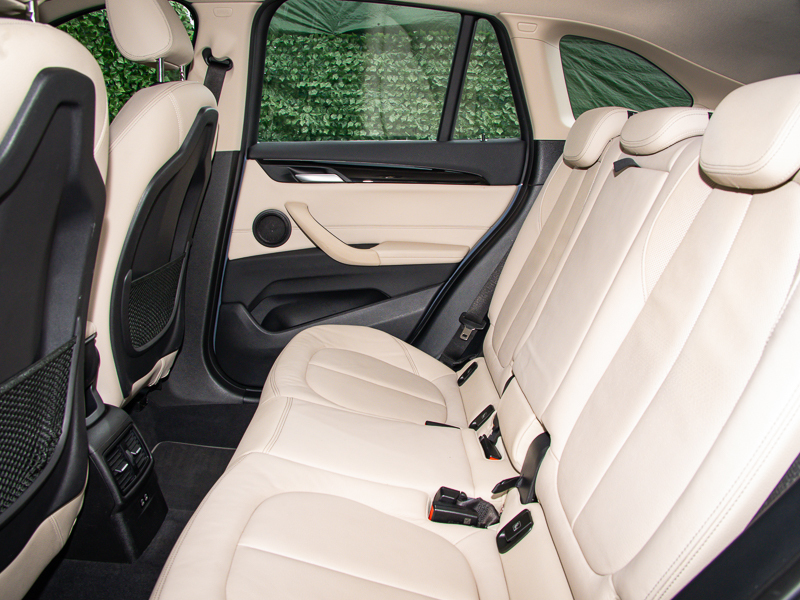 BMW X1 Xdrive 20D M Sport Step White #12