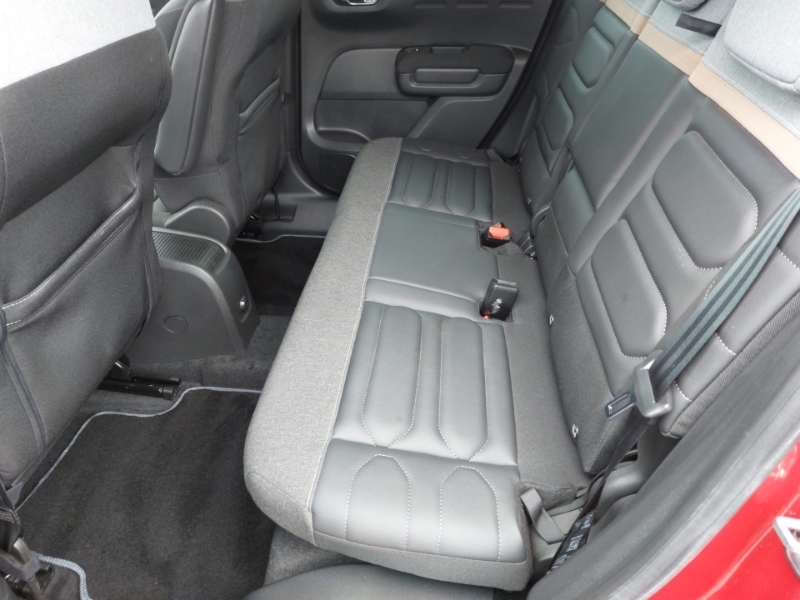 Citroen C3 Aircross 1.2 Puretech 110 Shine Plus Red #6