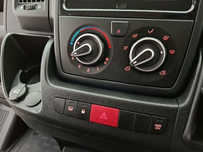 Citroen Relay 2.2 Bluehdi 35 Enterprise Edition Panel Van Di White #16