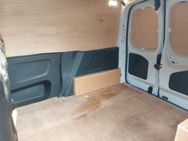 Citroen Berlingo 1.5 Bluehdi 650Kg Enterprise Ed 100Ps 6 Spd Ss White #6