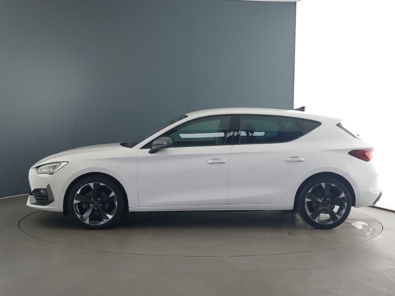 Cupra Leon 1.5 Tsi V1 White #4