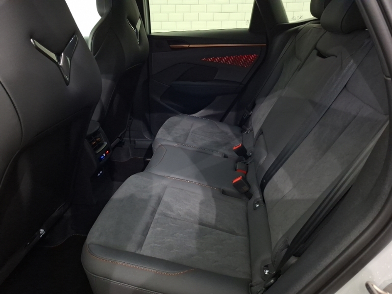Cupra Terramar 1.5 Etsi 150 V2 Dsg White #6