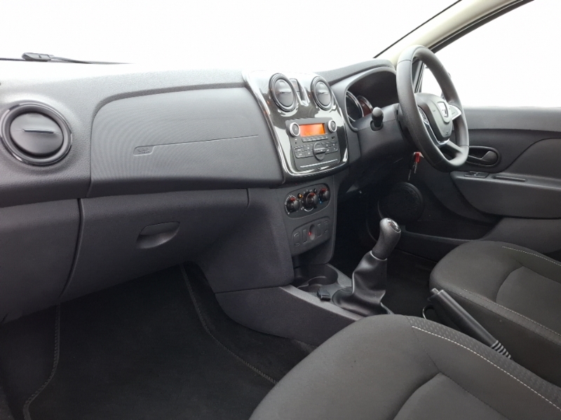 Dacia Sandero 1.0 Sce Essential White #5