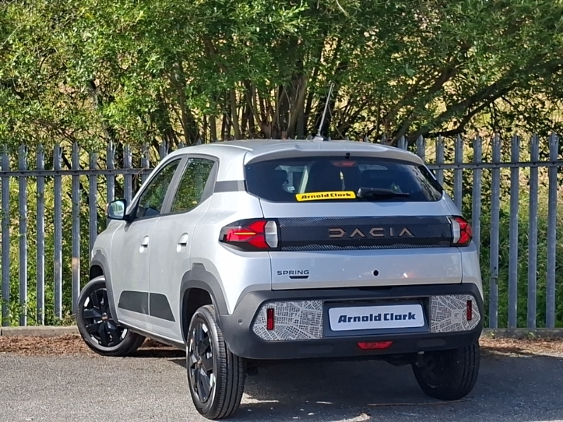 Dacia Spring 27Kwh Extreme 65 48Kw Grey #2