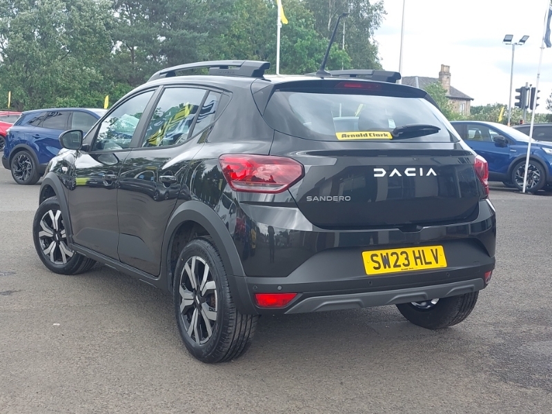 Dacia Sandero Stepway 1.0 Tce Journey Cvt Black #2