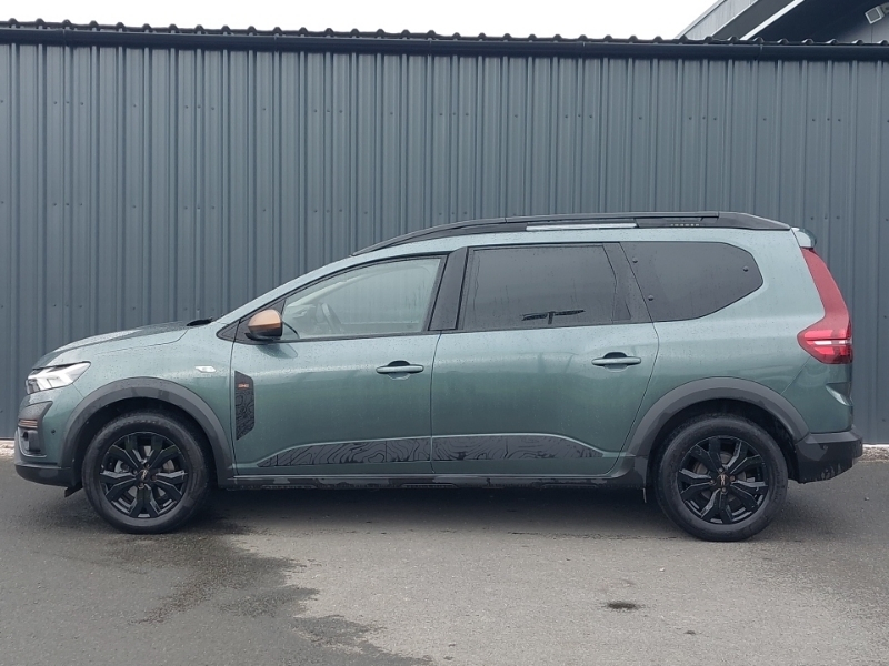 Dacia Jogger 1.6 Hev Extreme Green #4