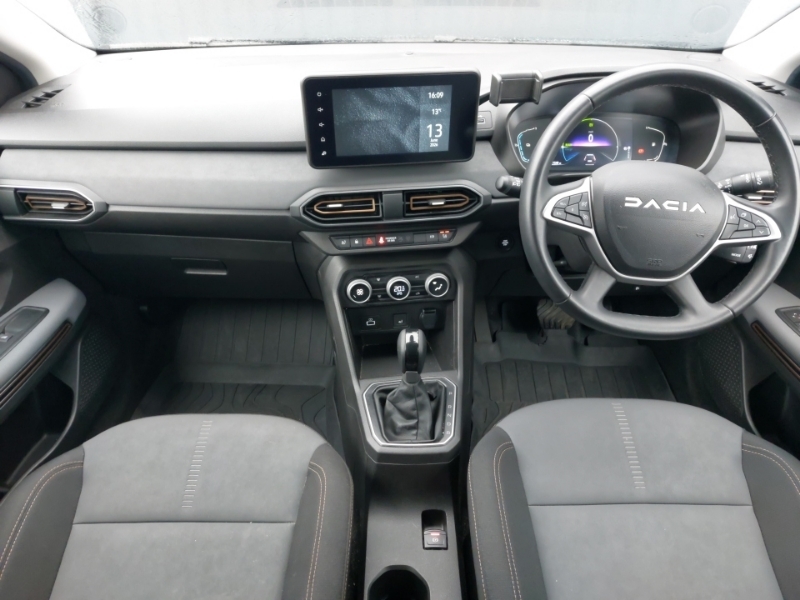 Dacia Jogger 1.6 Hev Extreme Green #3
