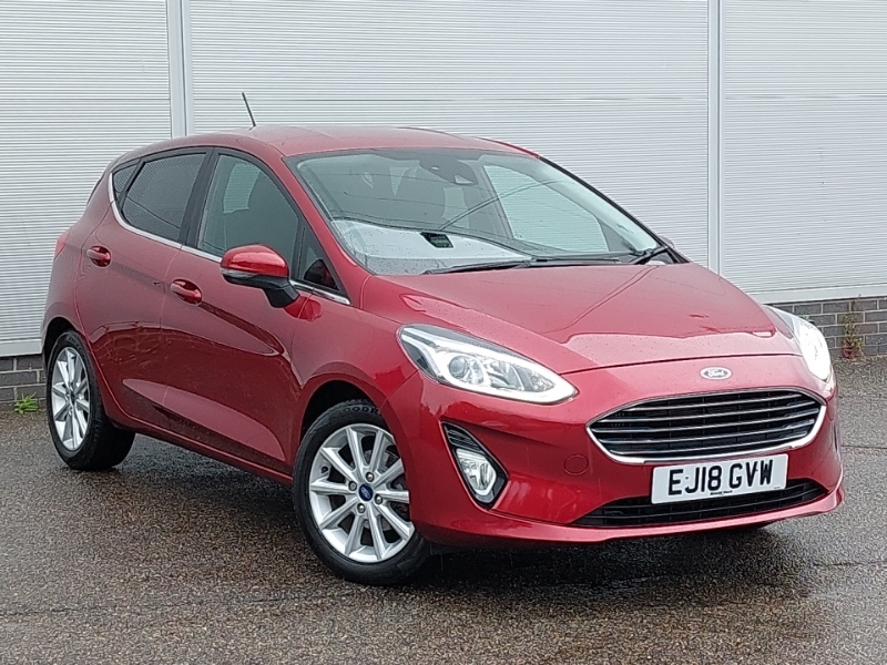 Ford Fiesta 1.0 Ecoboost Titanium Red