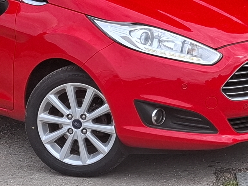 Ford Fiesta 1.0 Zetec 99 Silver #20