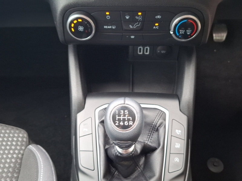 Ford Focus 1.0 Ecoboost Hybrid Mhev 155 Titanium Vignale Blue #16