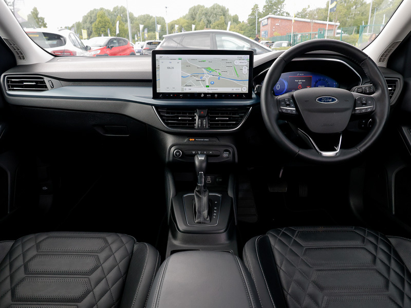 Ford Focus 1.0 L Ecoboost Hybrid St-line 6Spd 155Ps White #3