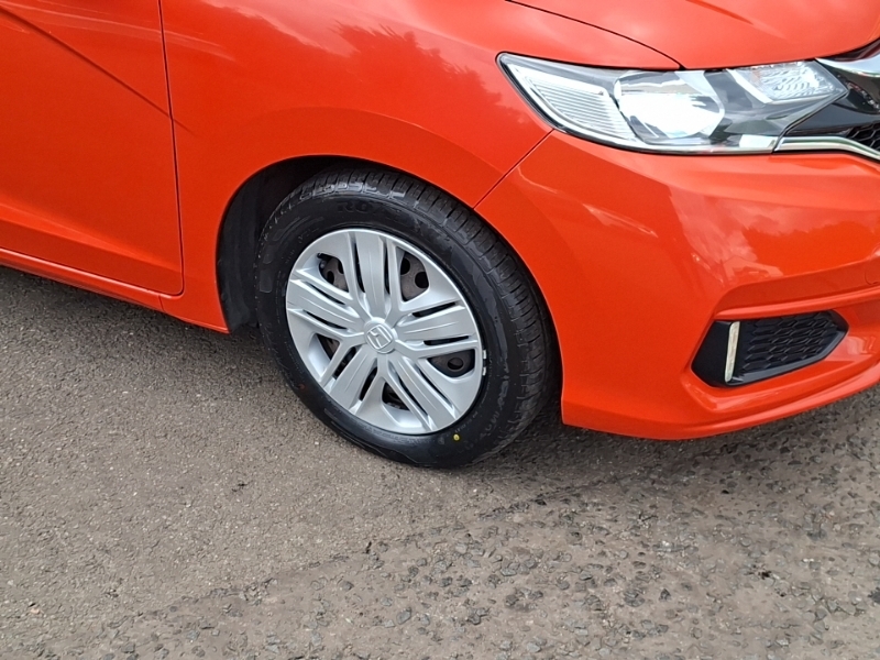 Honda Jazz Jazz Se I-vtec Red #20