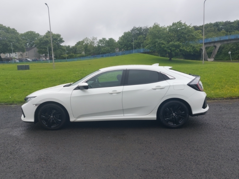 Honda Civic 1.0 Vtec Turbo 126 Sr White #4