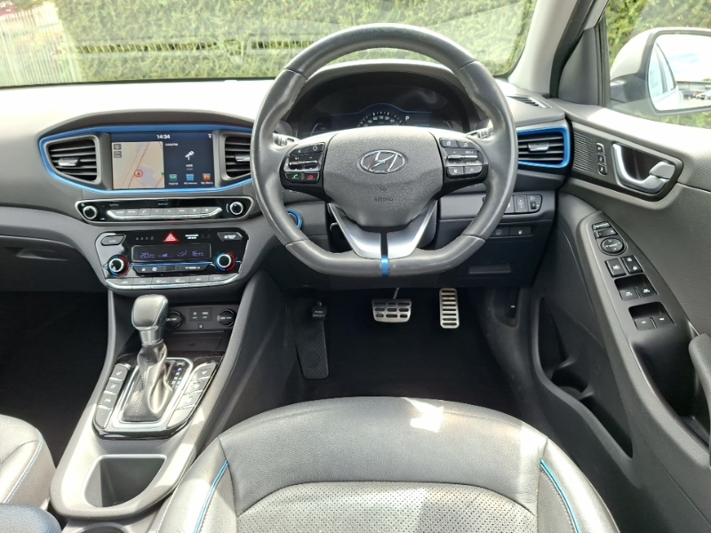 Hyundai Ioniq Hatchback Blue #8