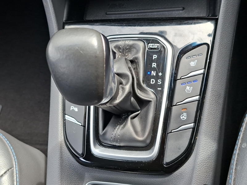 Hyundai Ioniq Hatchback Blue #17