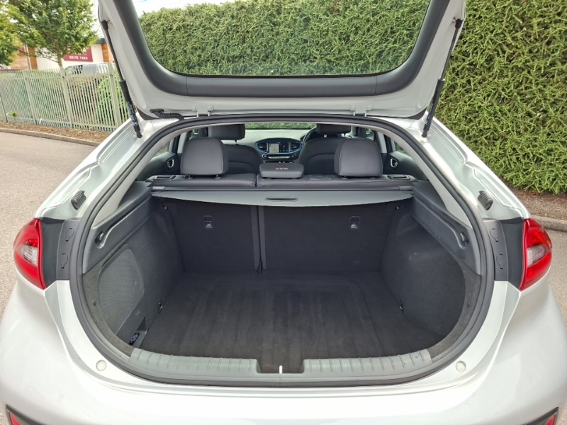 Hyundai Ioniq Hatchback Blue #18