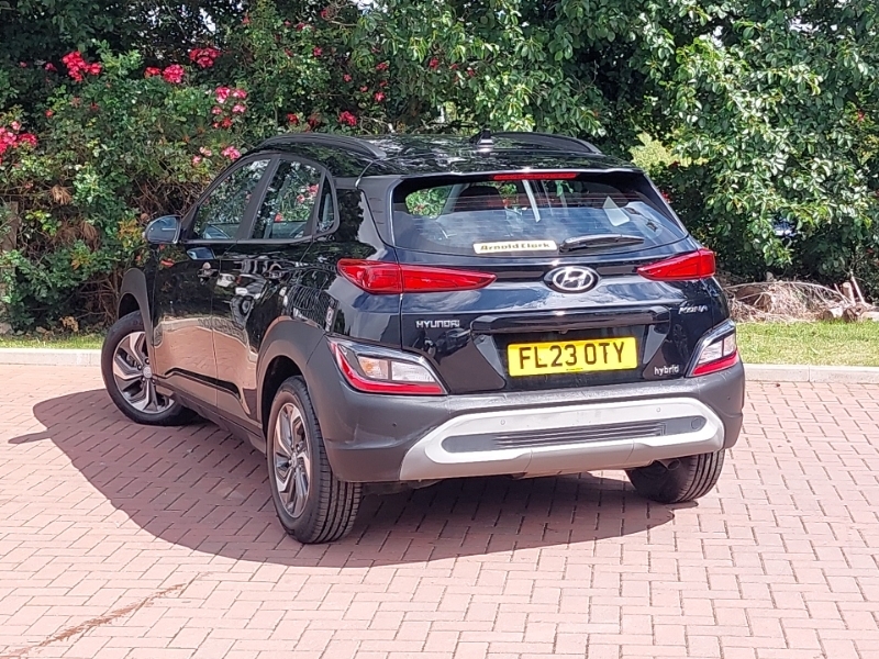 Hyundai Kona 1.6 Gdi Hybrid Se Connect Dct Black #2