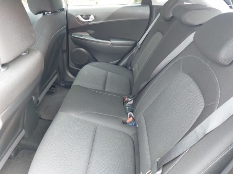 Hyundai Kona 1.6 Gdi Hybrid Se Connect Dct Black #6