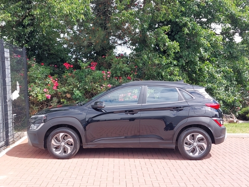 Hyundai Kona 1.6 Gdi Hybrid Se Connect Dct Black #4