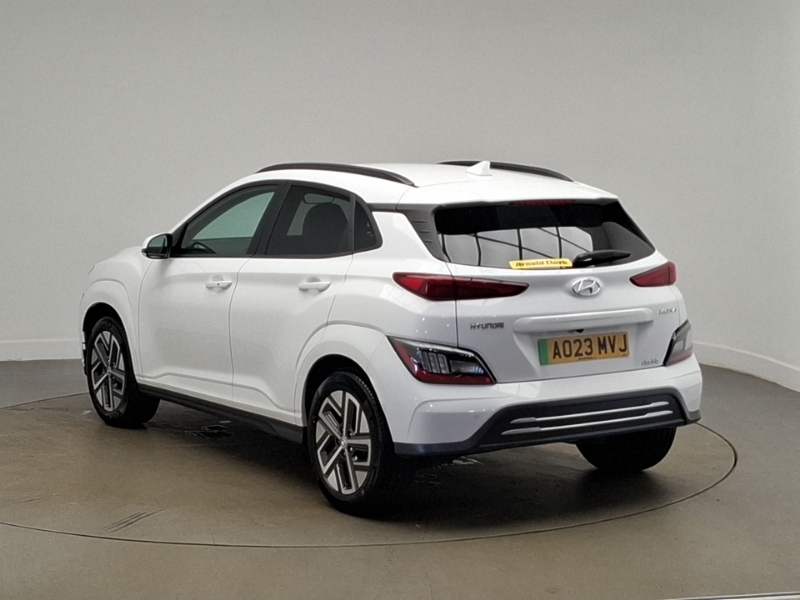 Hyundai Kona 100Kw Premium 39Kwh AO23MVJ White #2