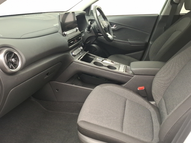 Hyundai Kona 100Kw Premium 39Kwh AO23MVJ White #5
