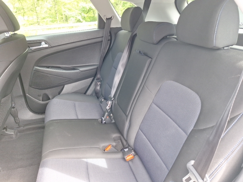 Hyundai Tucson 1.6 Gdi Blue Drive Se Nav 2Wd White #6