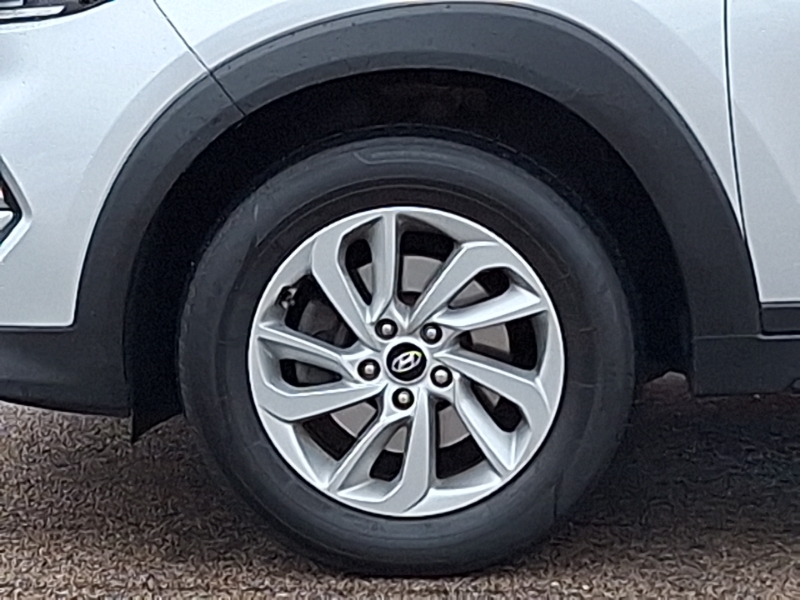 Hyundai Tucson Se Nav Blue #18