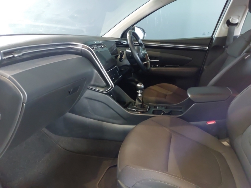 Hyundai Tucson 1.6 Tgdi Se Connect 2Wd White #5